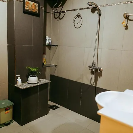 Kota'S House Homestay Hue Exterior photo
